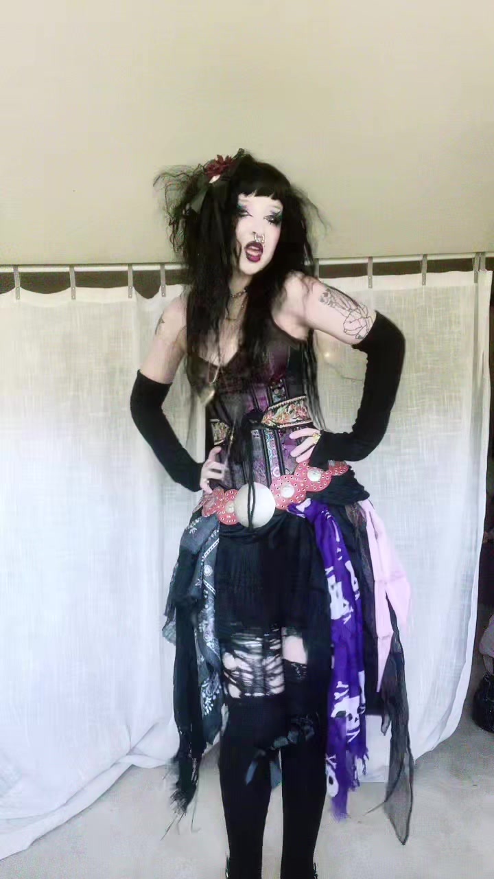 @bellainfestation