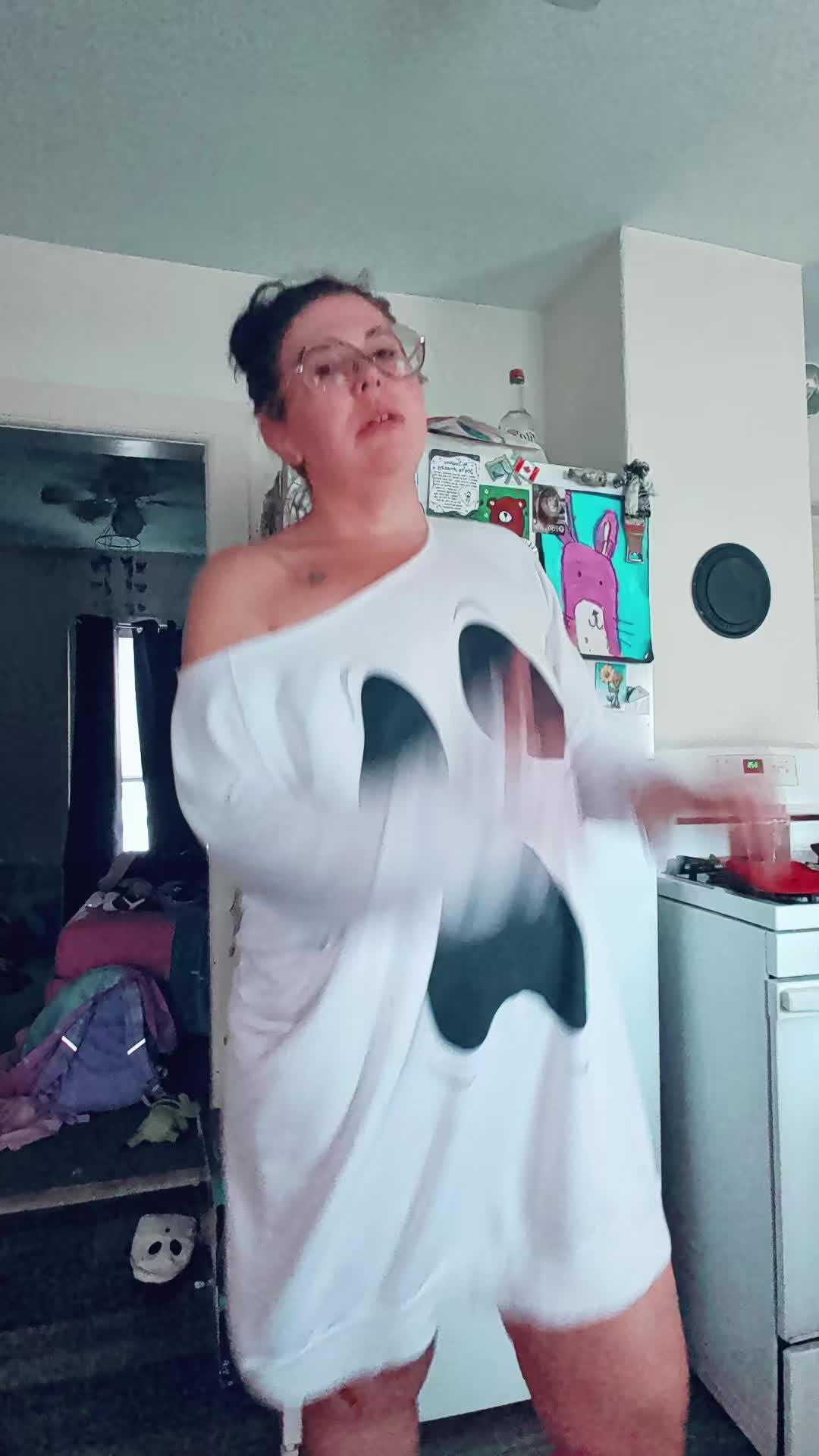 @Chellyissomewhere710
