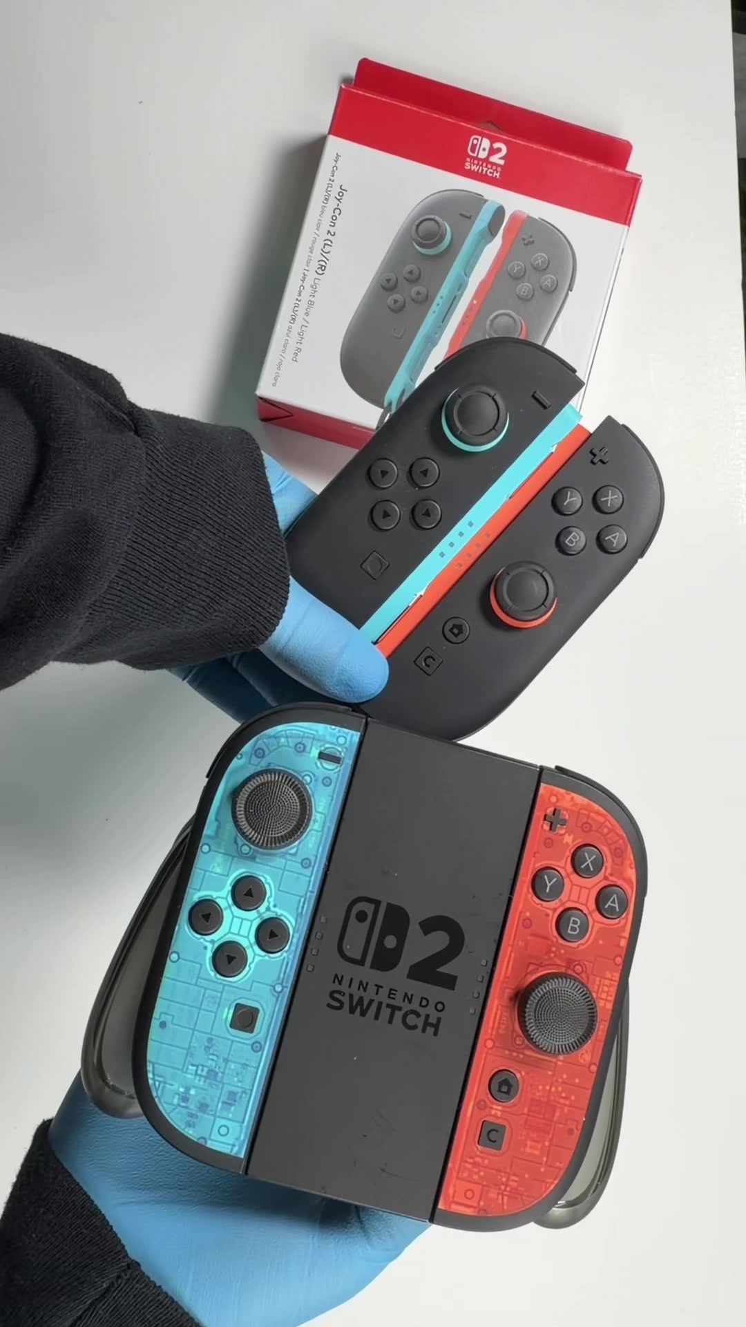 @UnboxHighTech