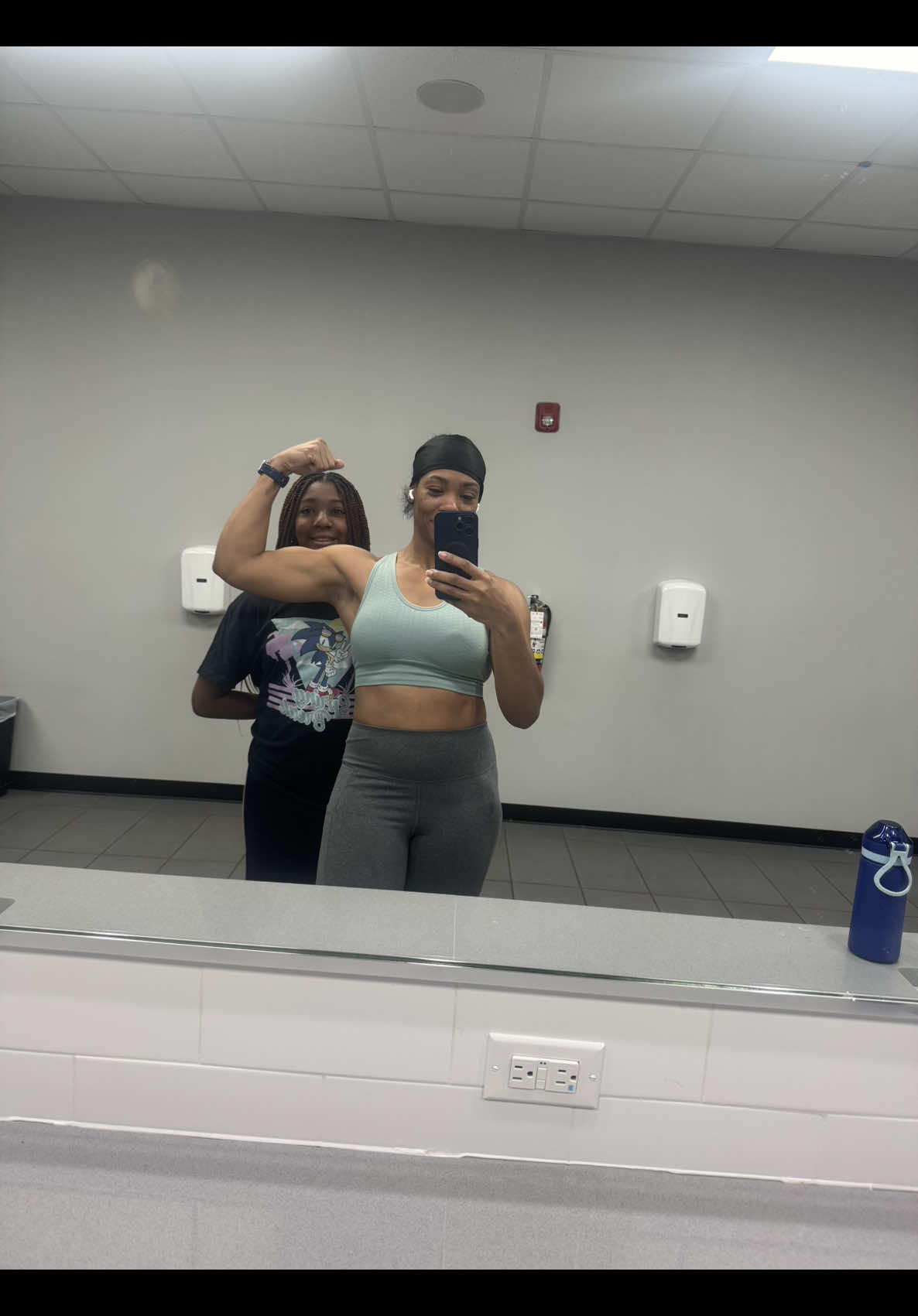 @Sasha_Fierce40