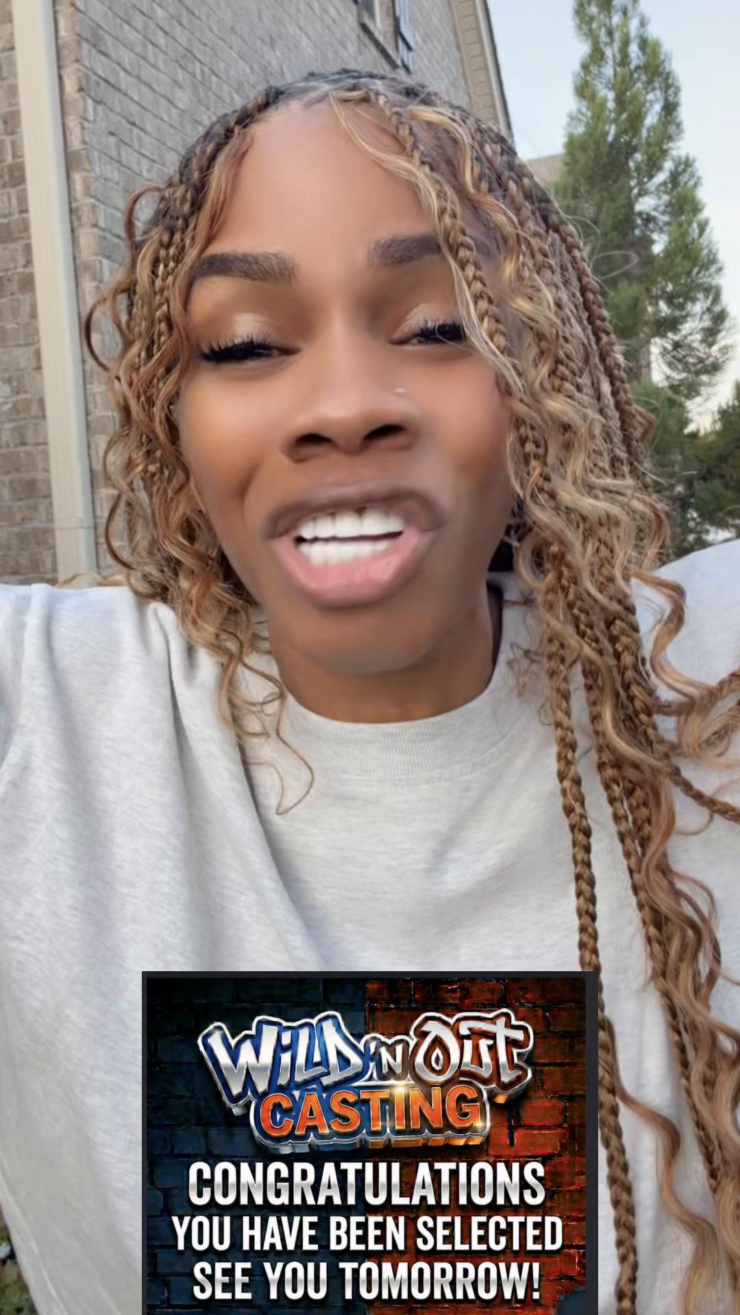 @Tenishia