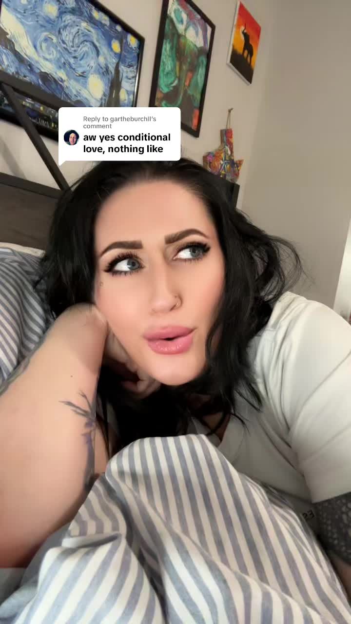 @Valentina Marie