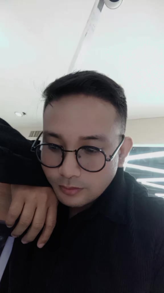 @𝗚𝗮𝗿𝘆 𝗡𝗮𝗿𝗰𝗶𝘀𝗼☑️