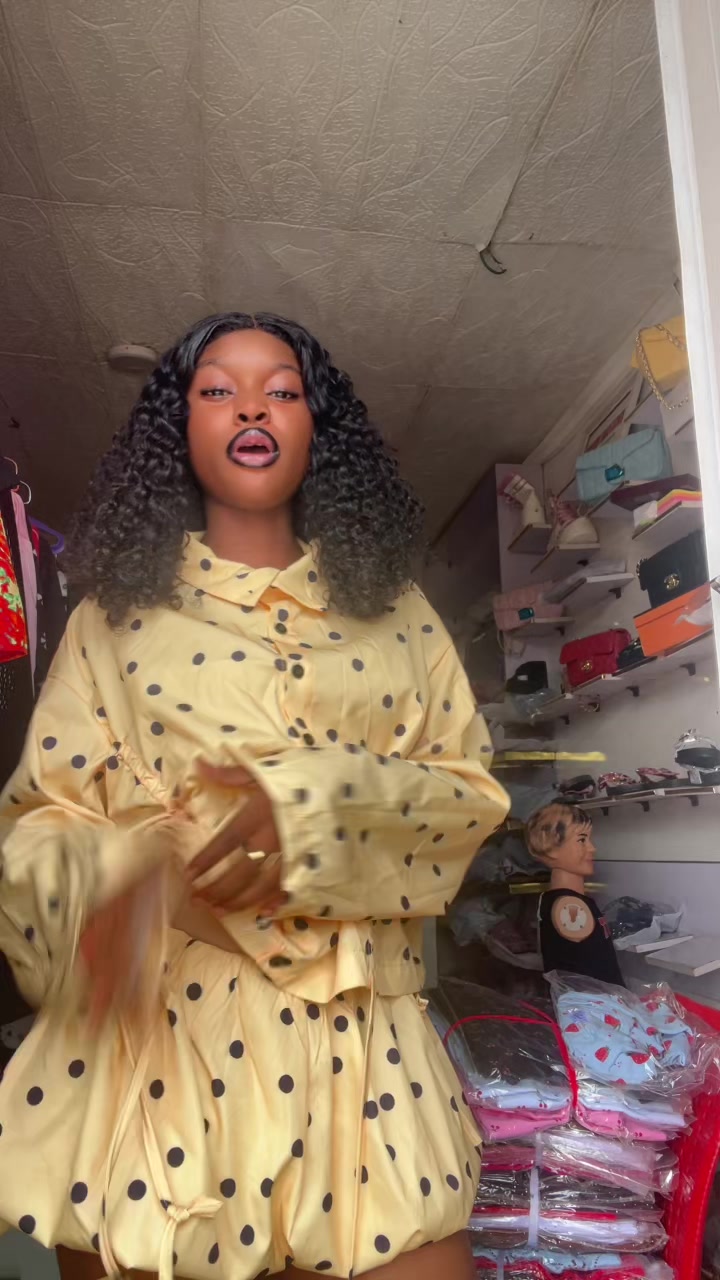 @Slay with ewatomi wears