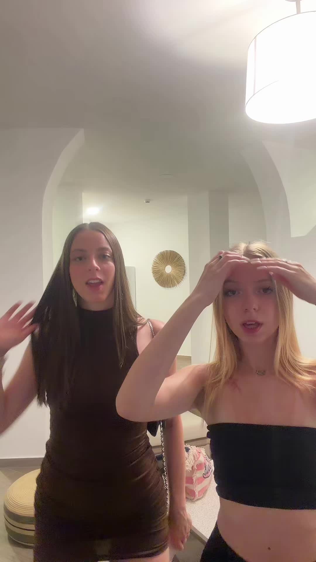 @ele🧸