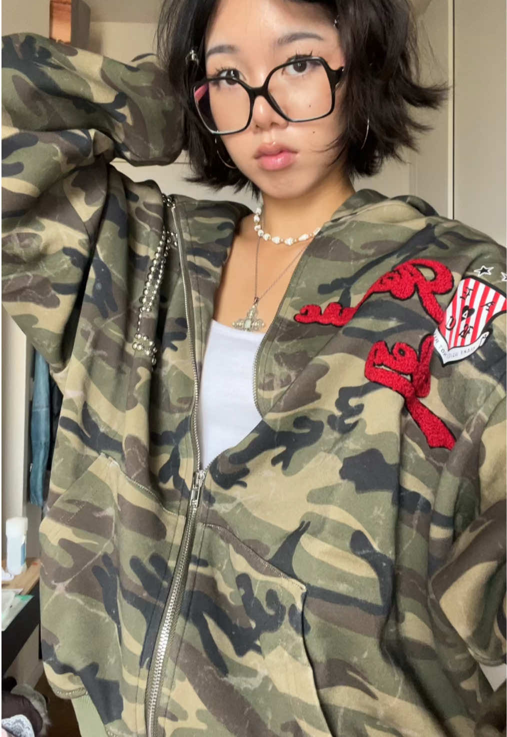 @Mode3ny