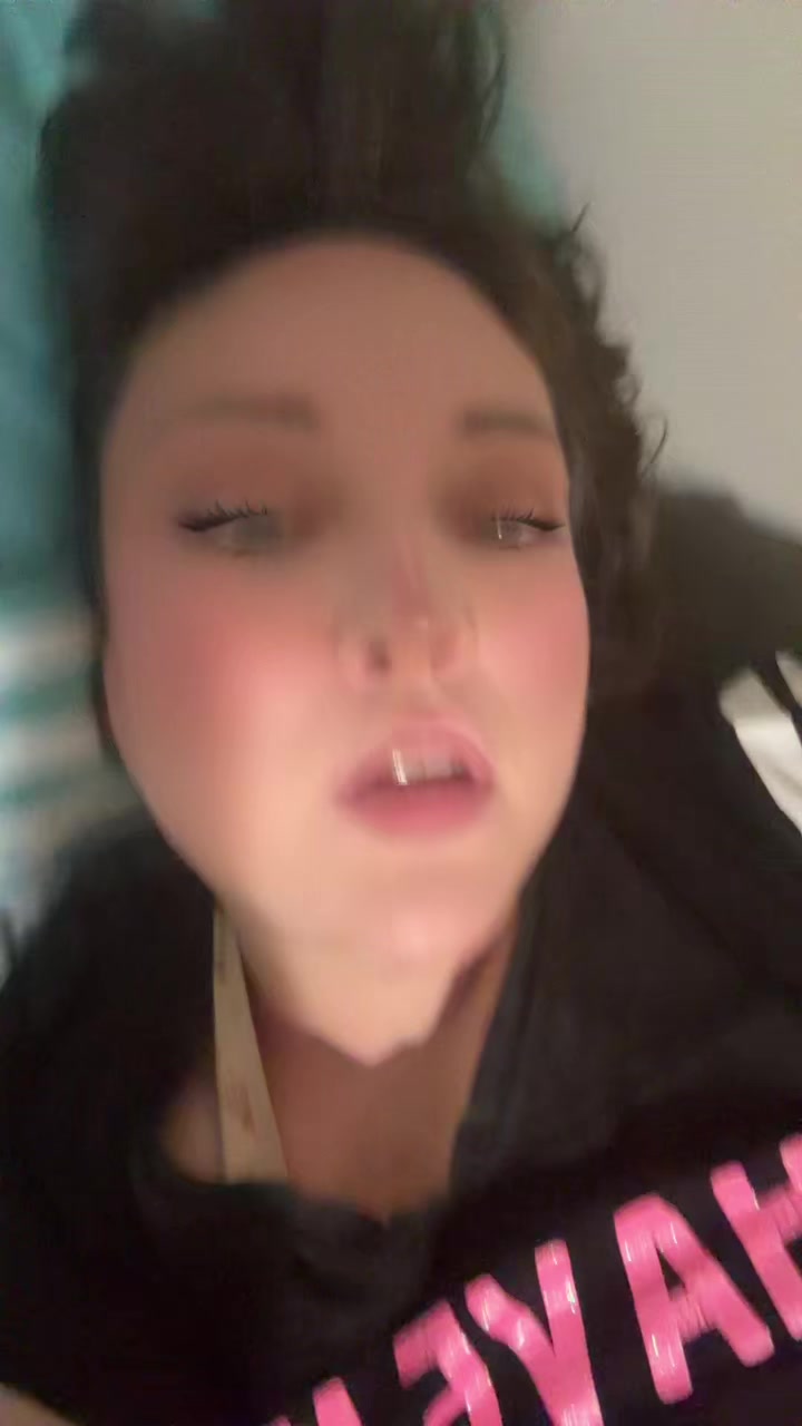 @Tati🫦
