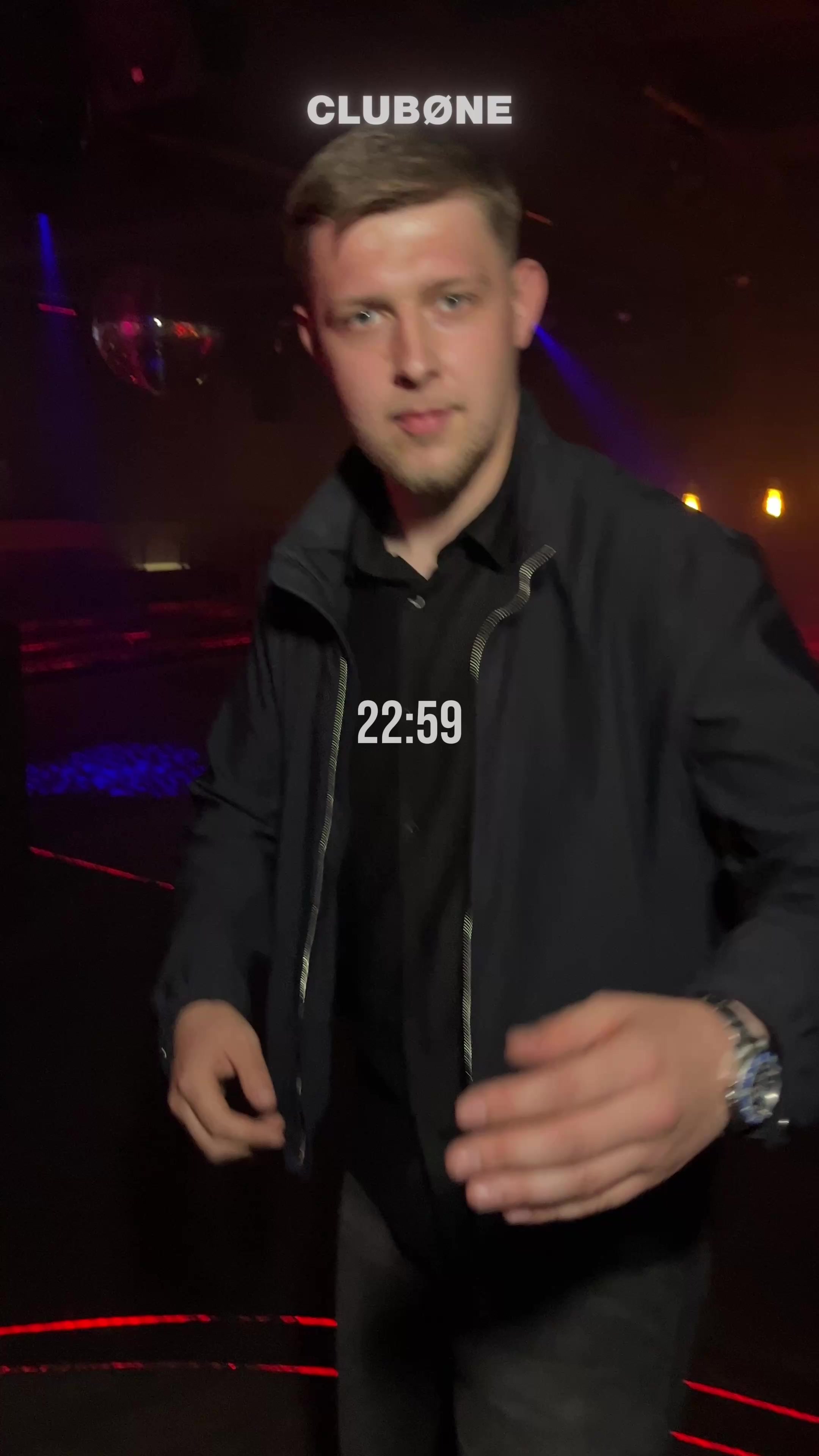 @CLUBØNE