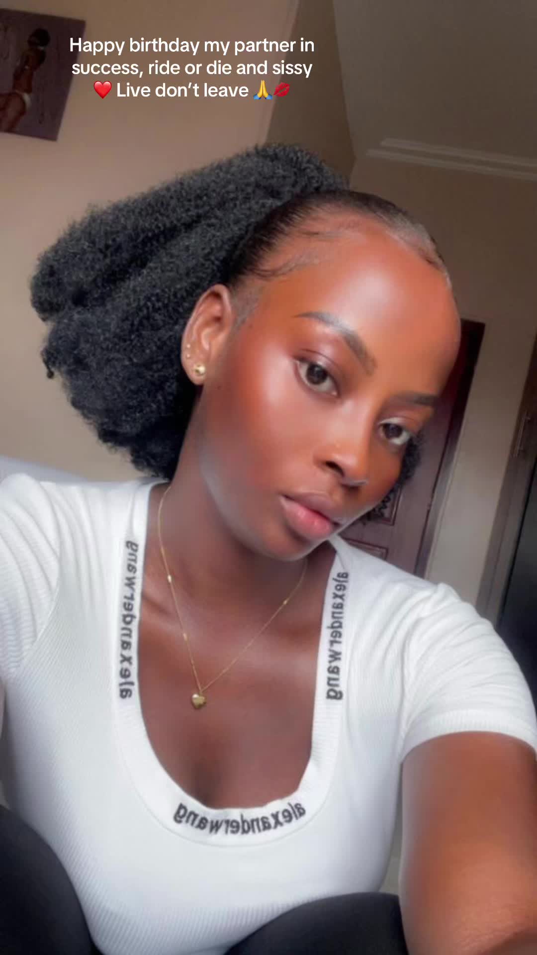 @Eyinju_Oluwa🖤