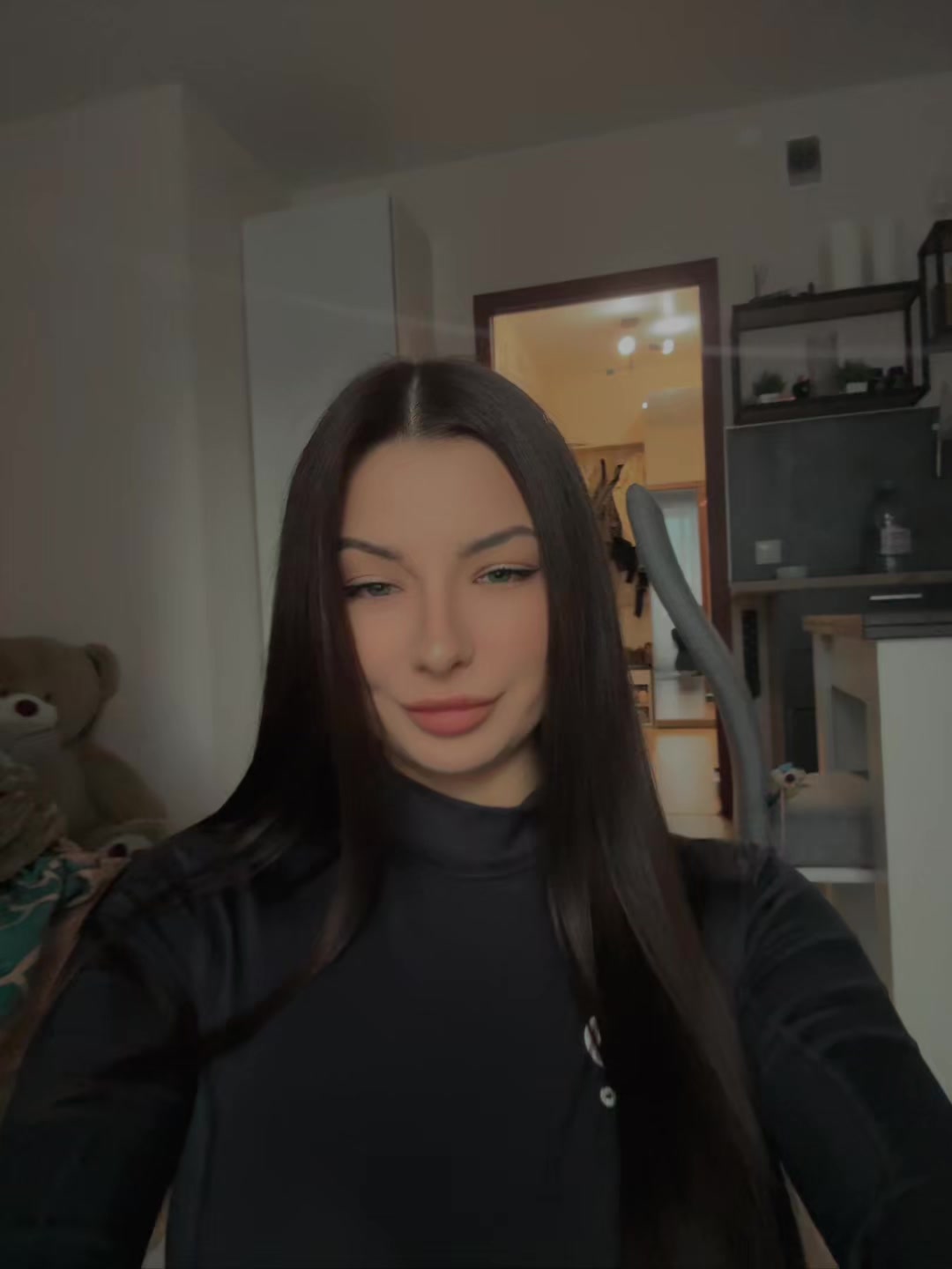 @r_0_m_A_n_0_v_A