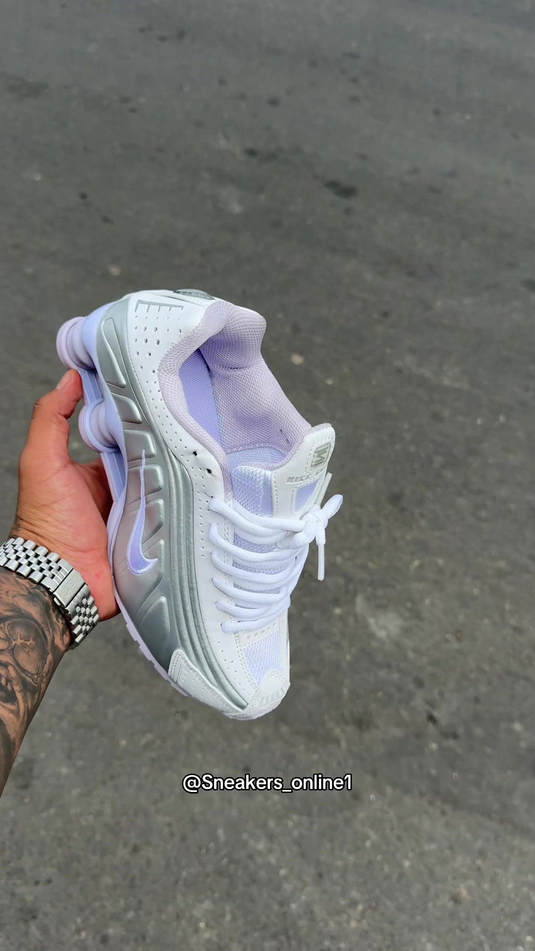 @sneakers_online1