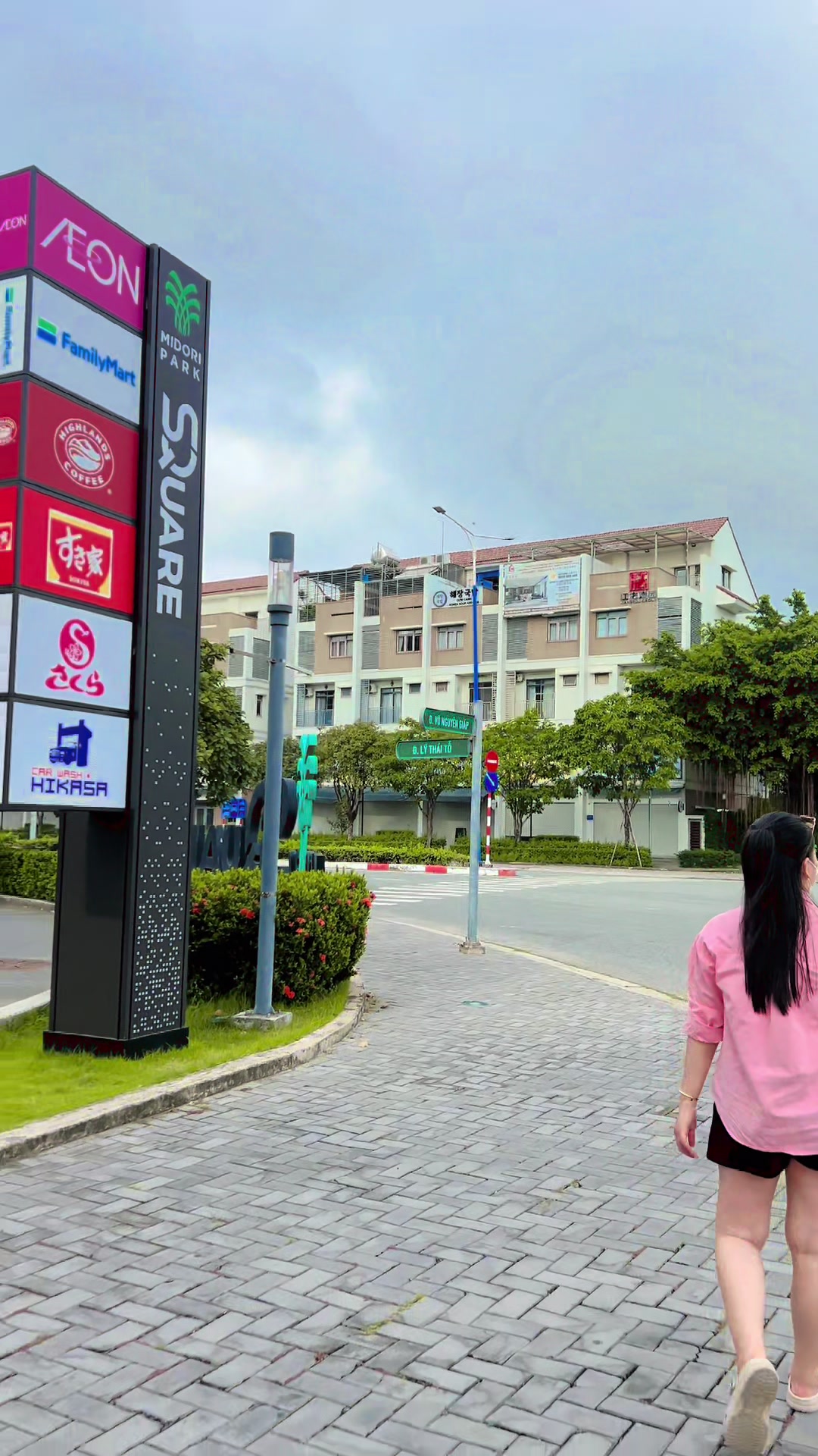 @Nguyen Xiem