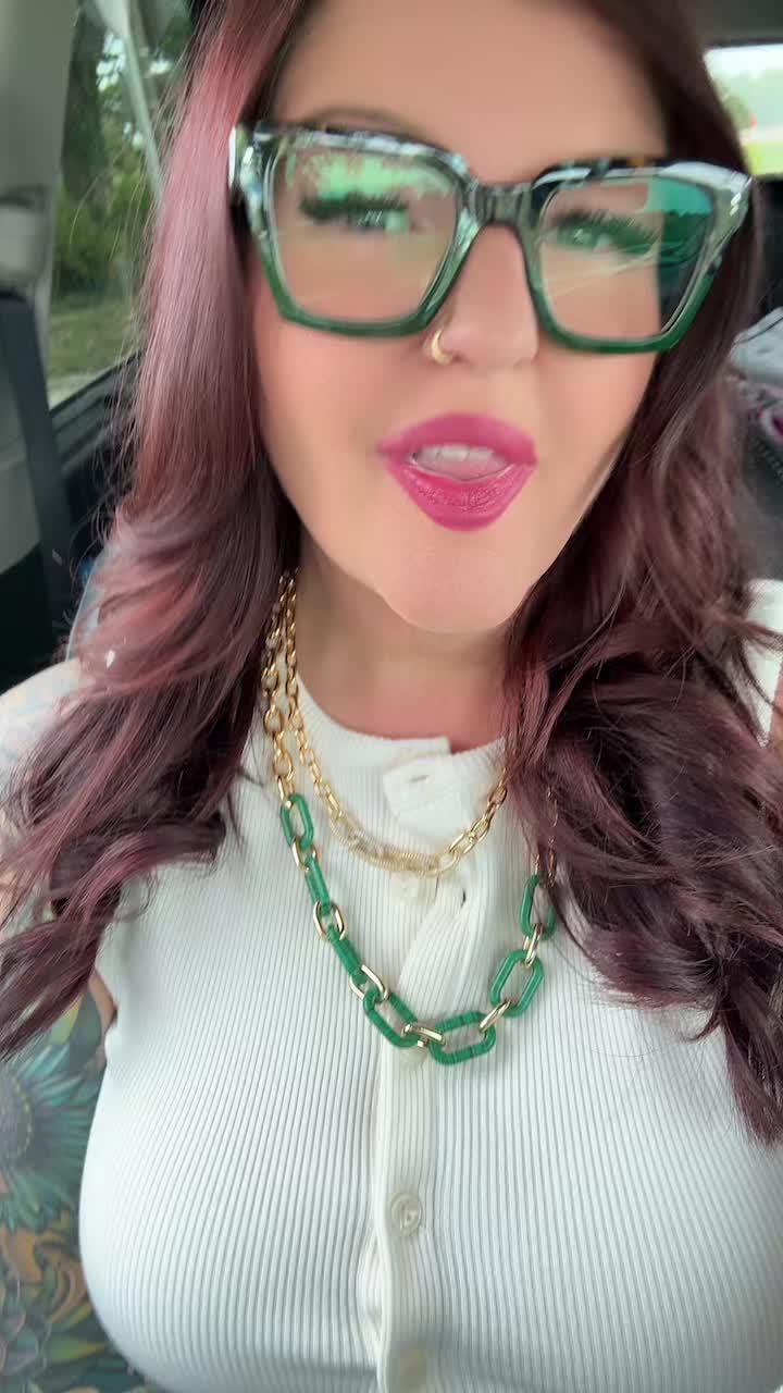 @Miss Bunny FuFu | Fizz Co