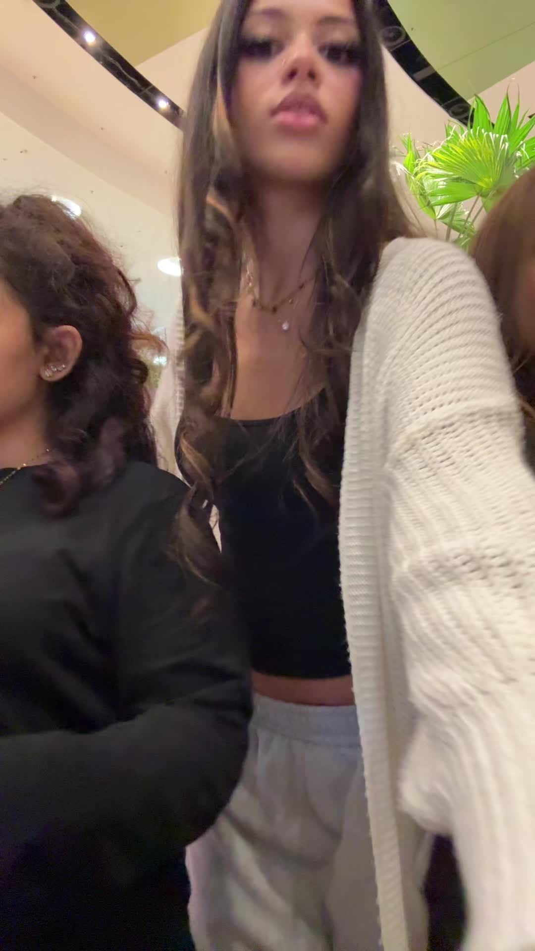 @baddiesnparis