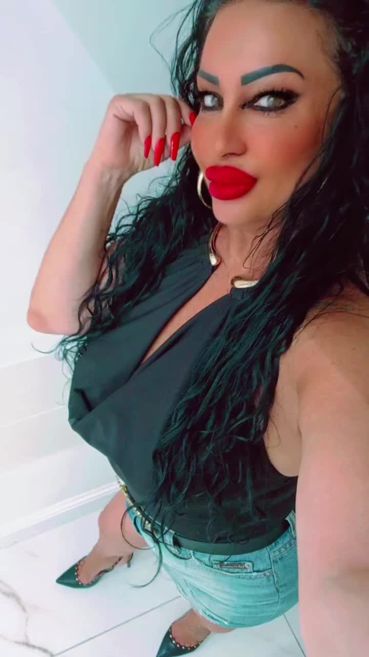 @Lina Chiantese
