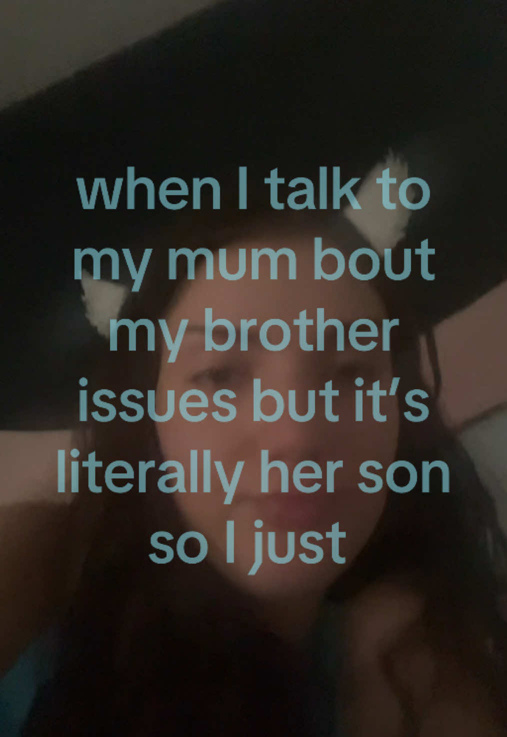 @⃟