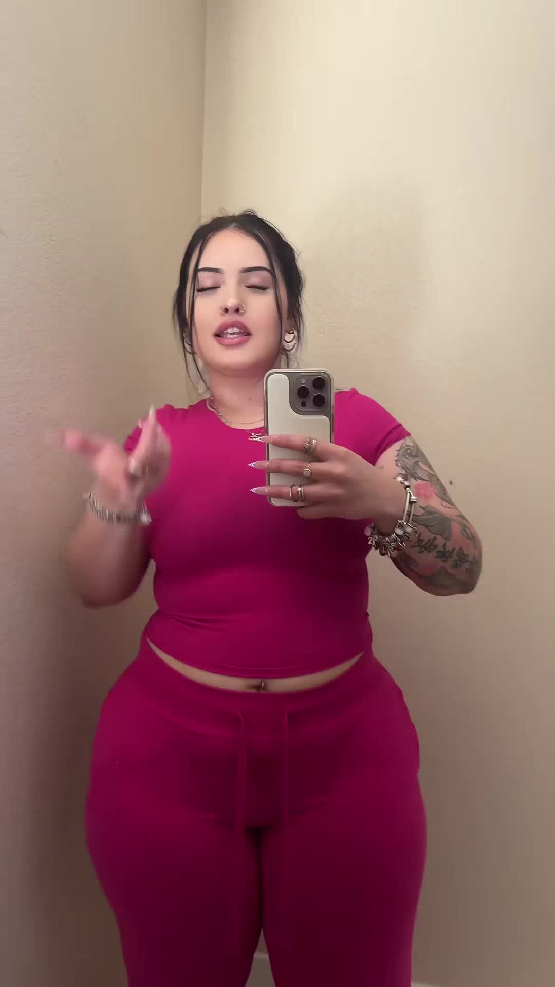 @LunaDoll