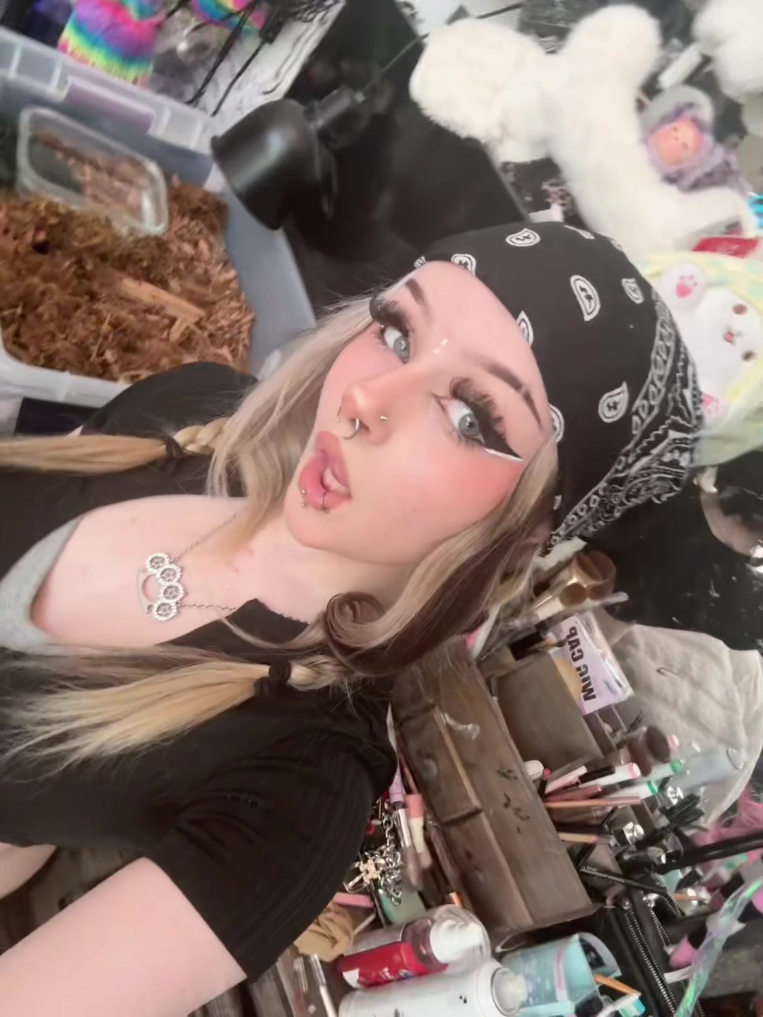@lilah⚔️