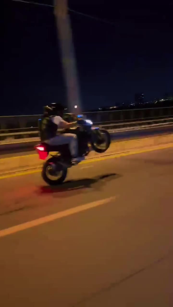 @motohex46
