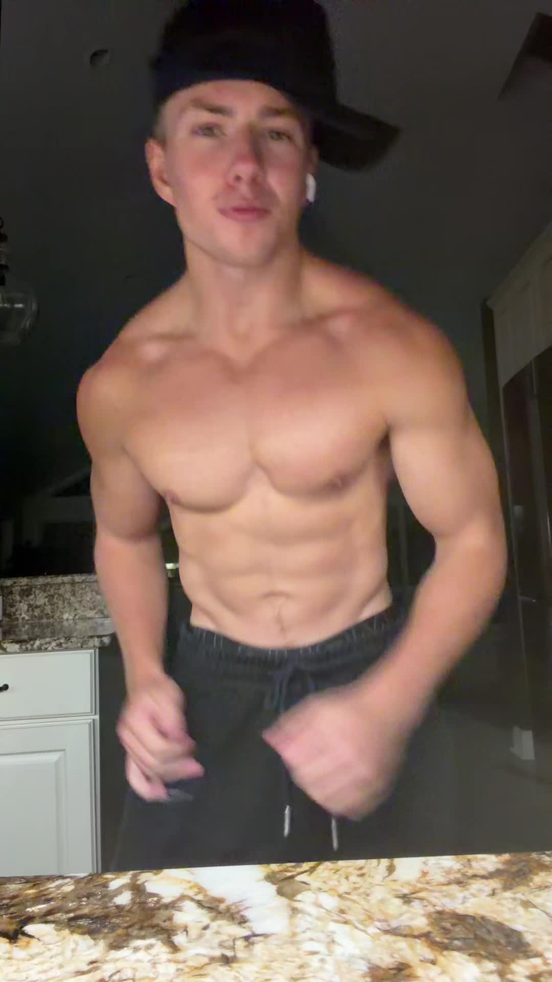 @Luke_V3
