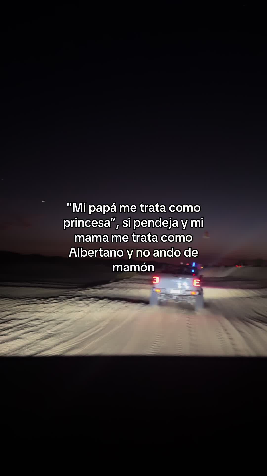 @𝒴