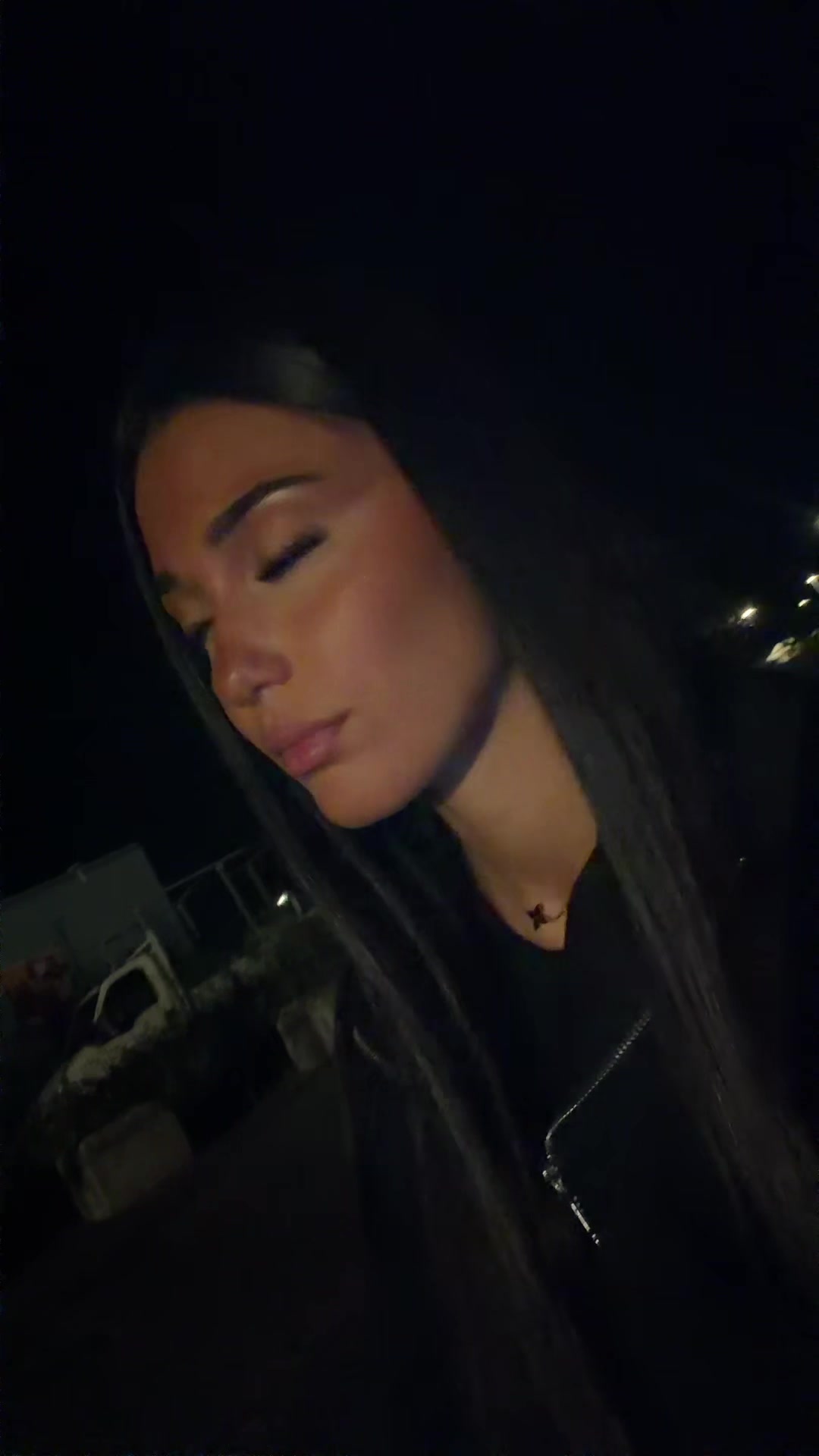 @alisia