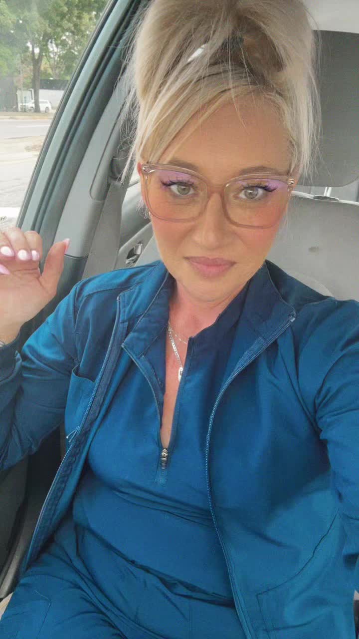 @julydaises