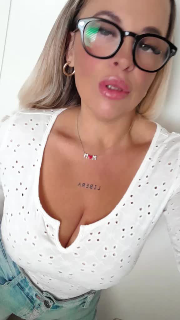 @Angela Auriemma