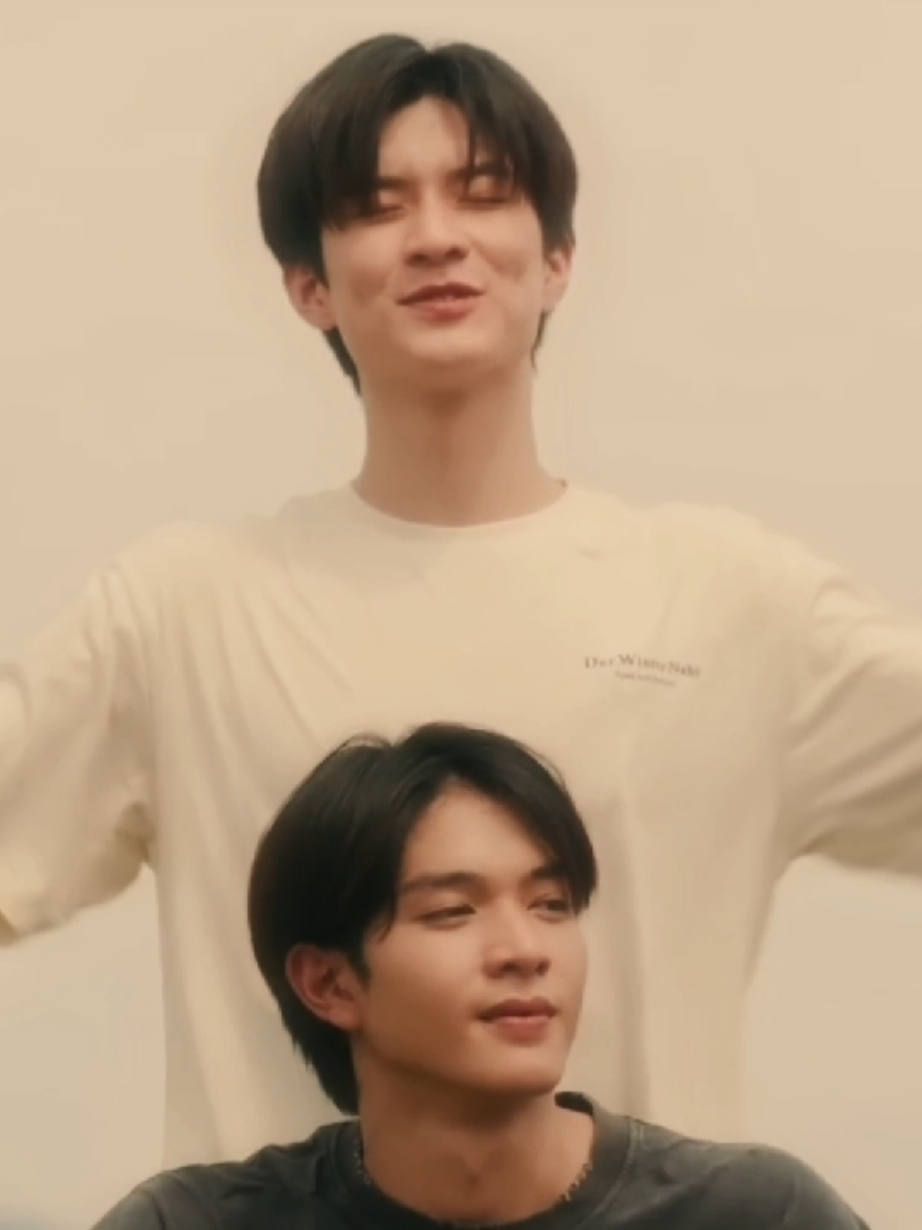 @@astonverse 🌍🧡