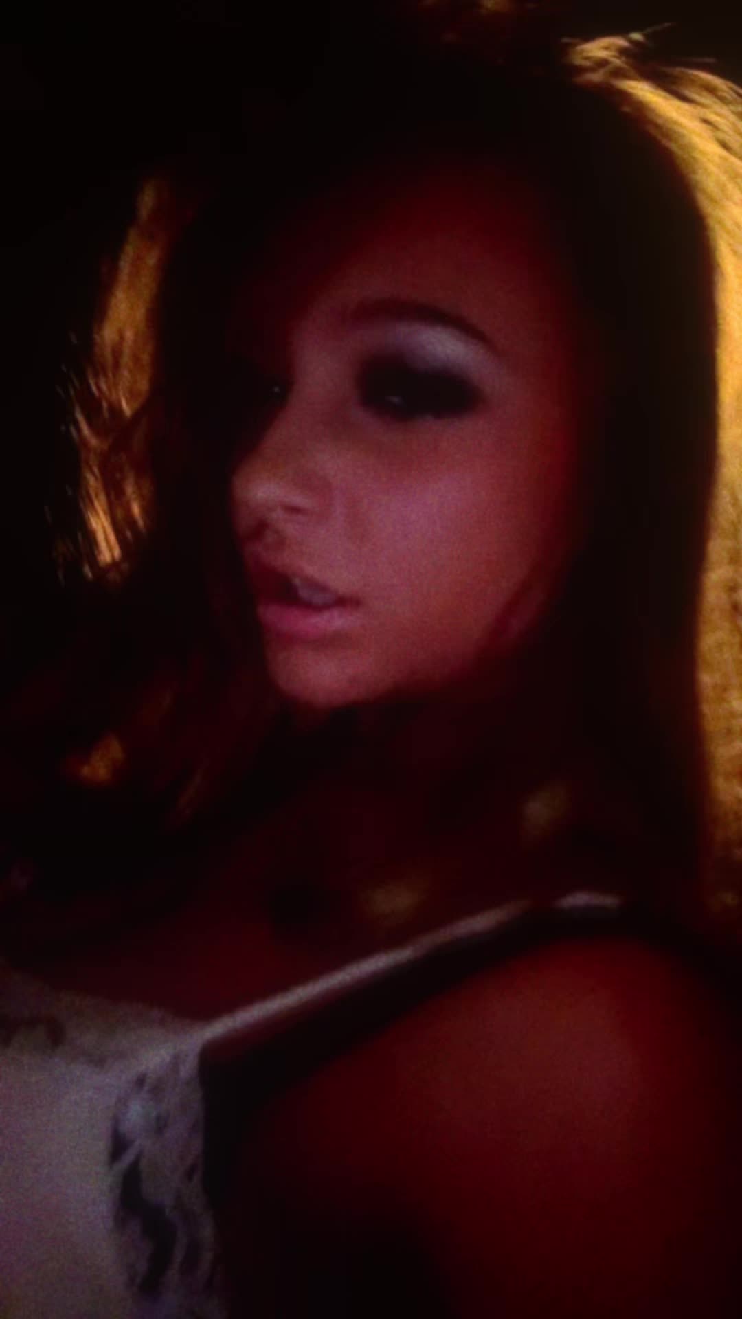 @&bull;&deg;~Ella~&deg;&bull;