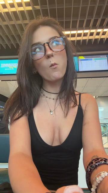 @Eyespygia