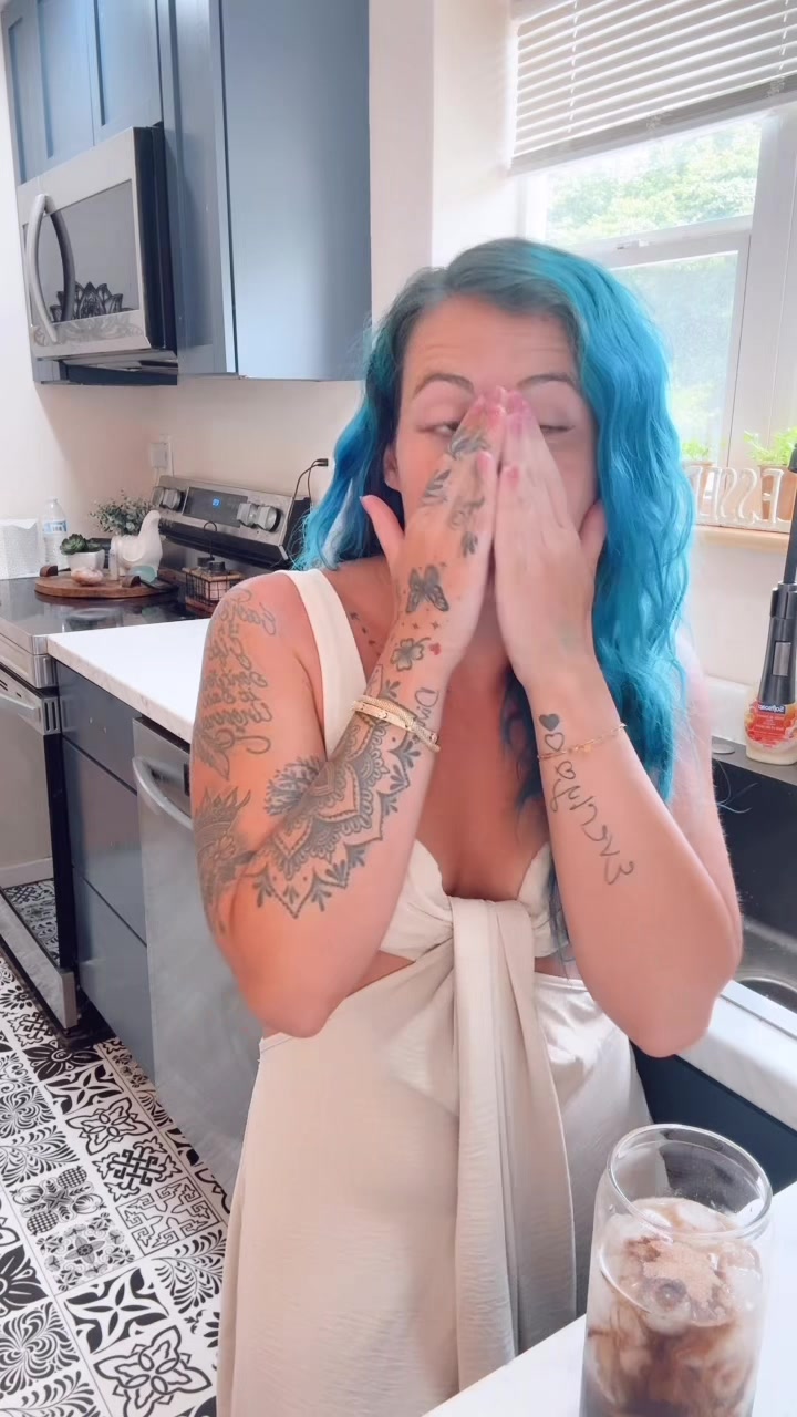 @Lindsay Walters 🏳️🌈