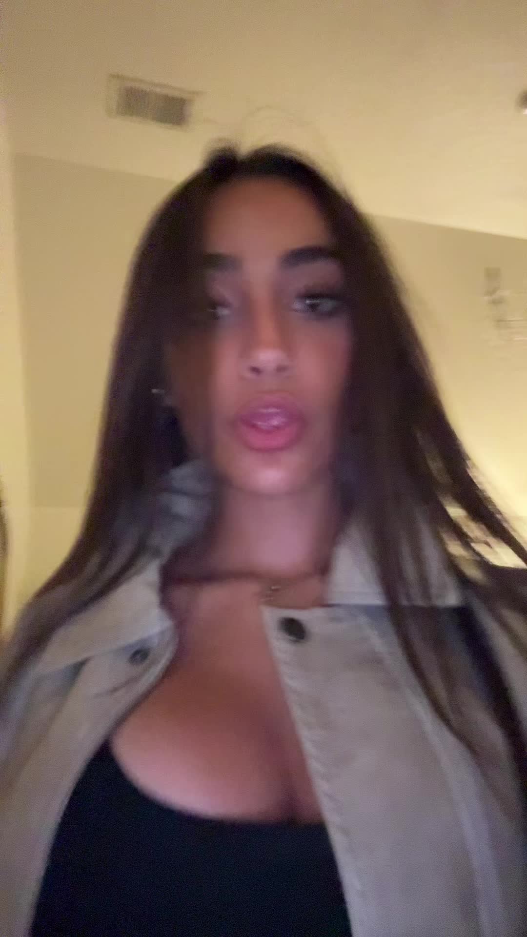 @User826492