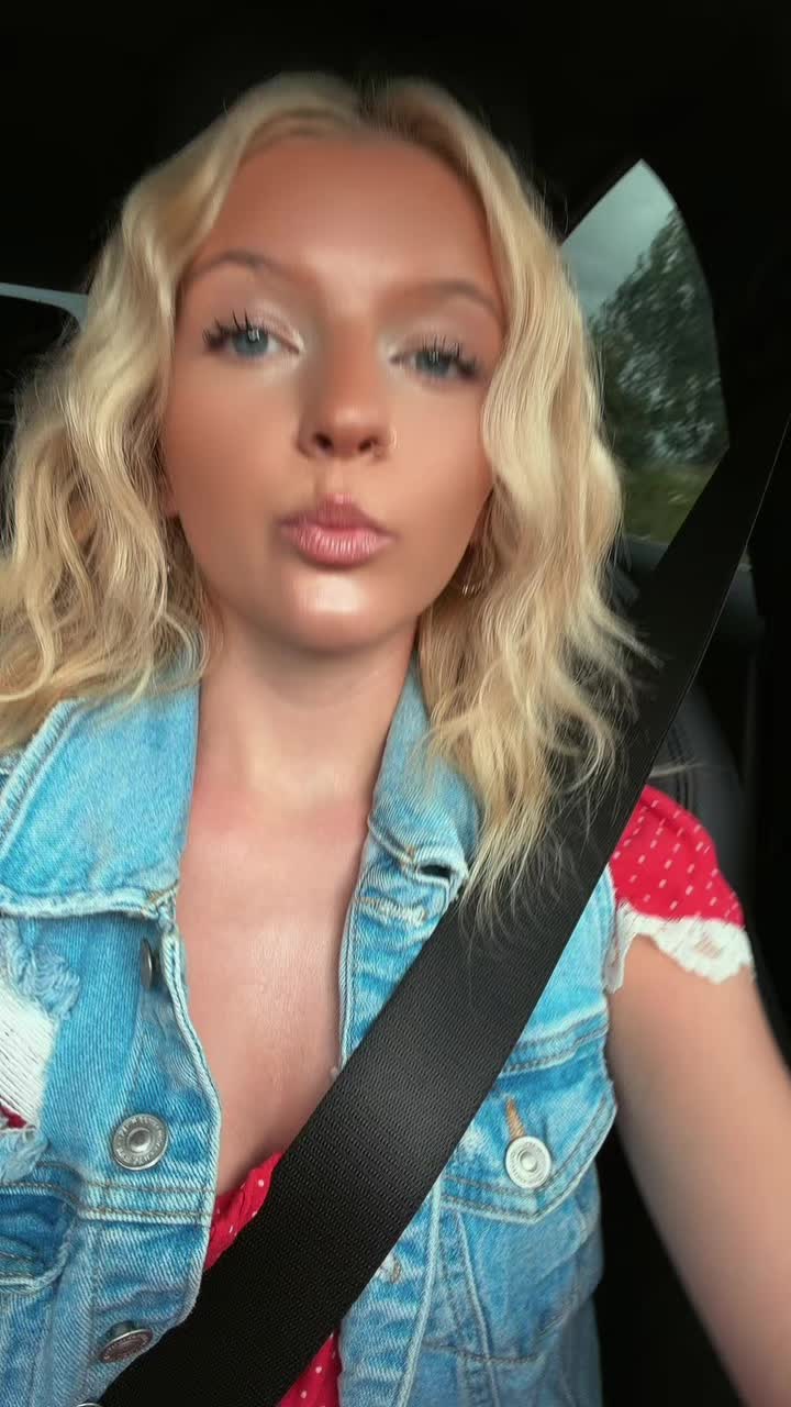 @summeromcclain