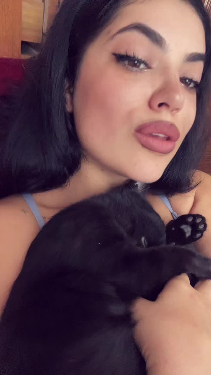 @danielaandoni97