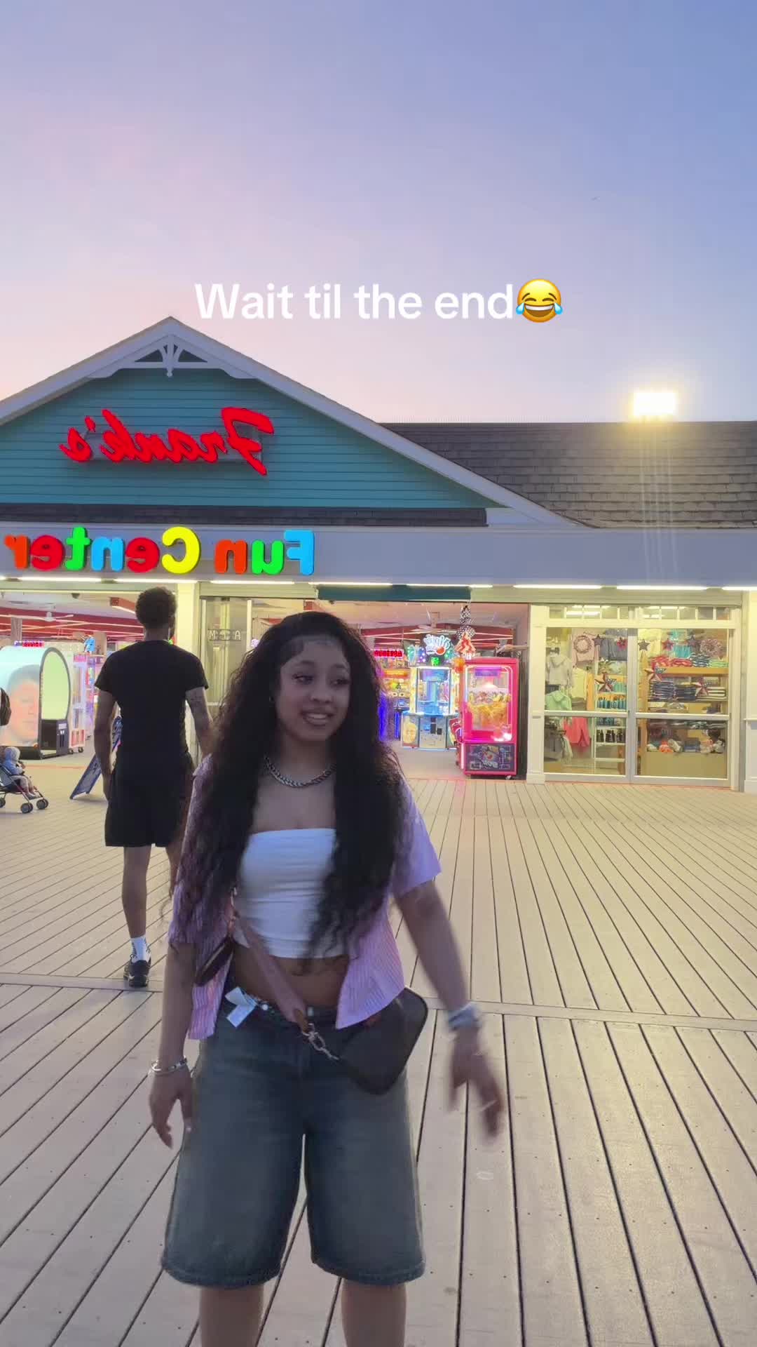 @V Y B E