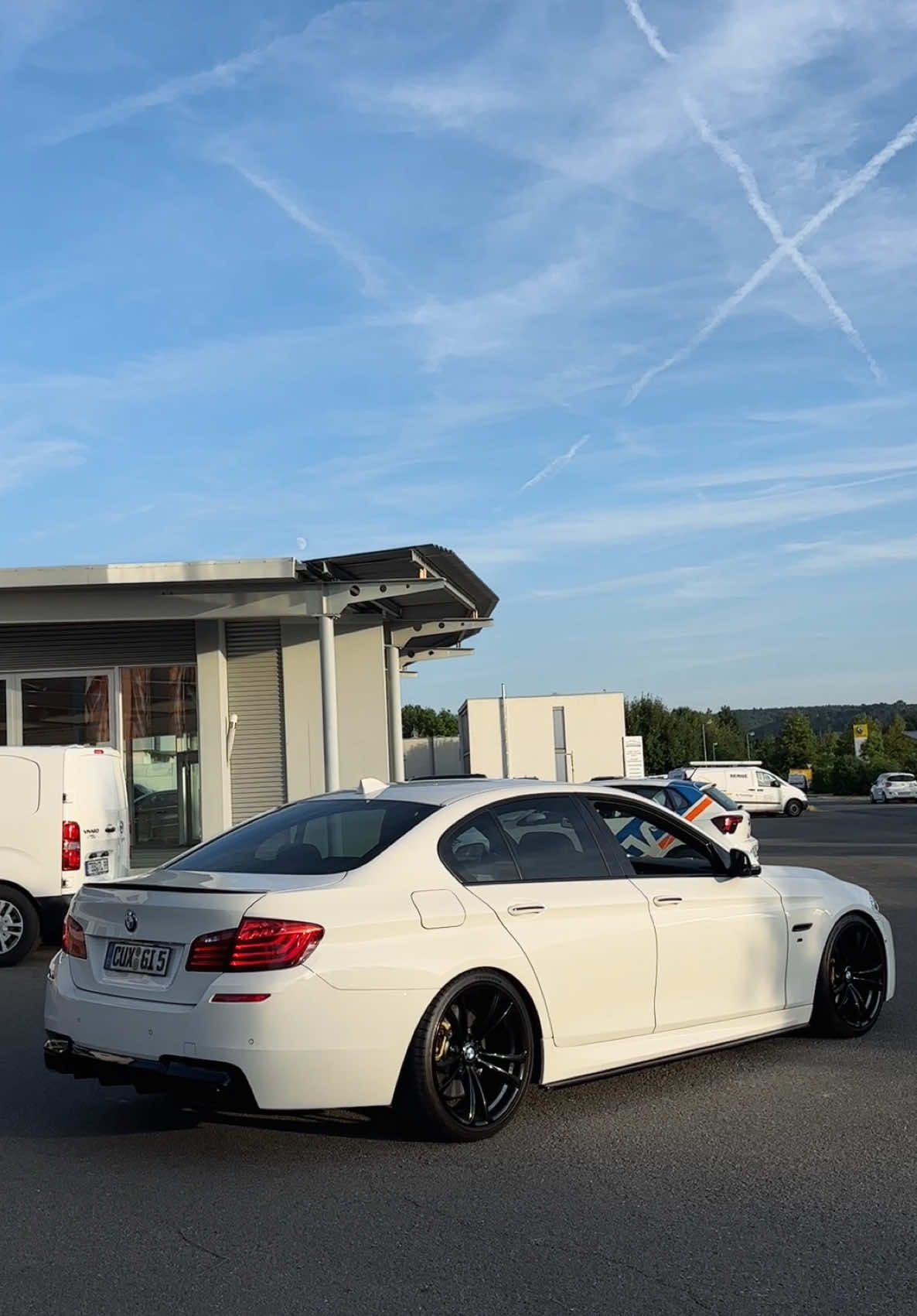 @gkn5__