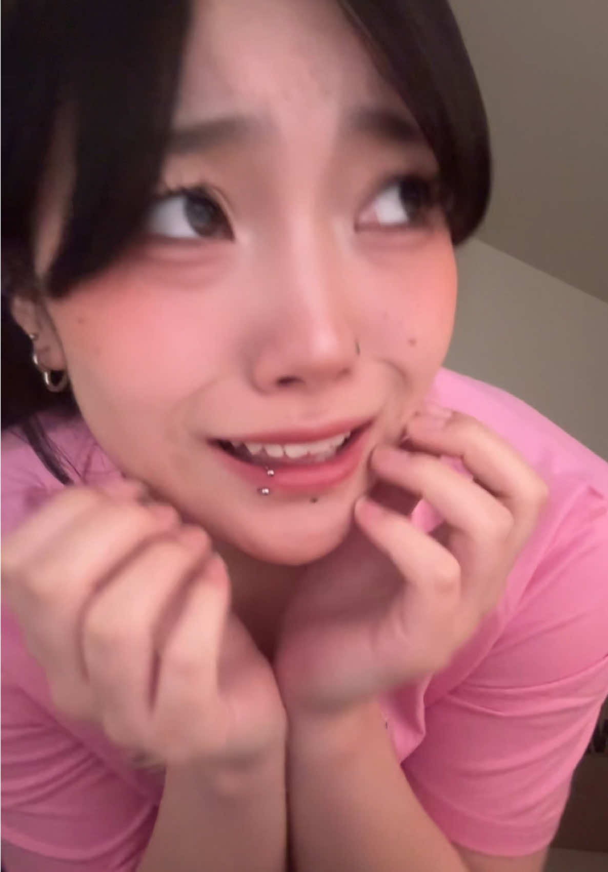 @ぎんさ