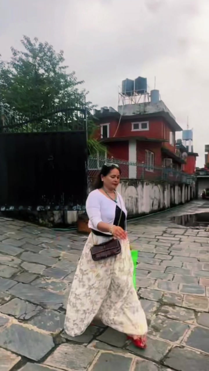 @Manishaoli053