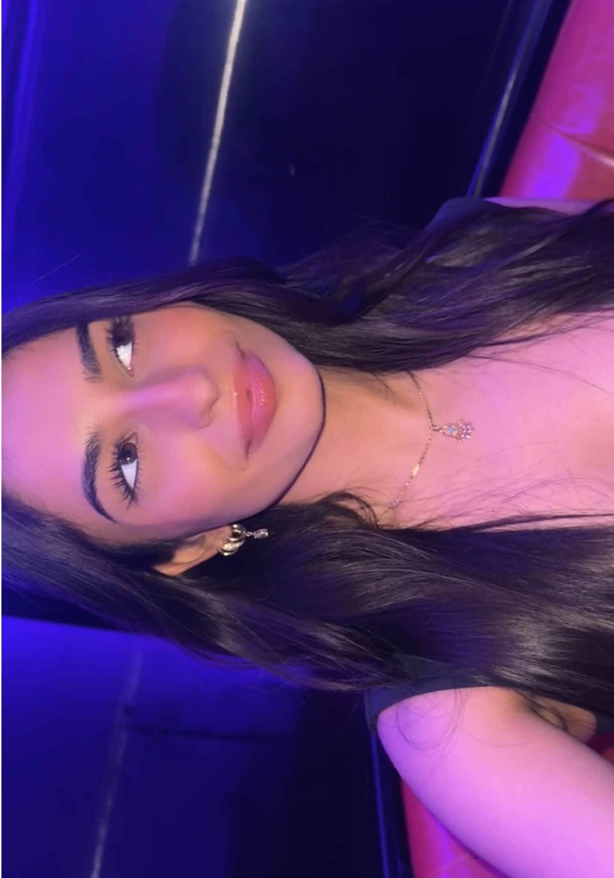 @Lara