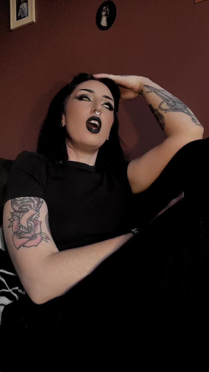 @Just_Sav