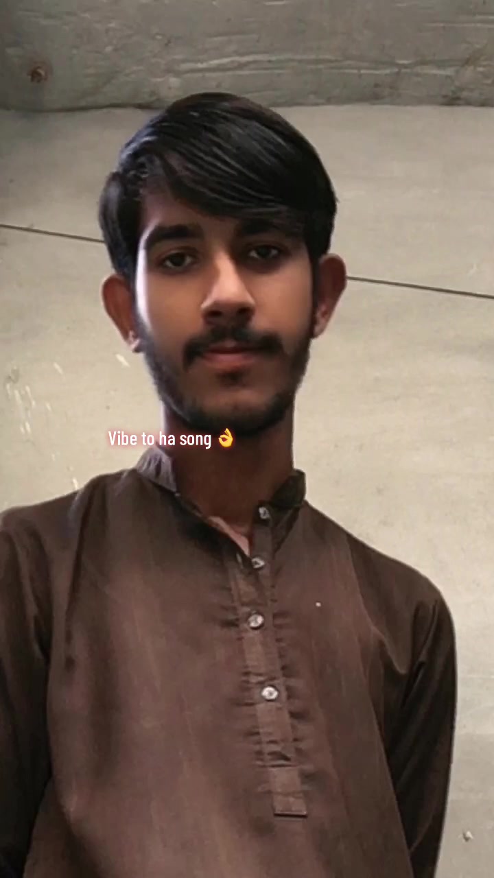 @Hsnvloger786