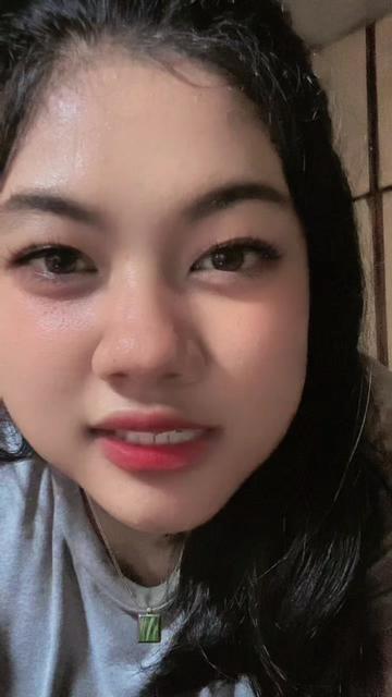 @putriapriliiiii💋