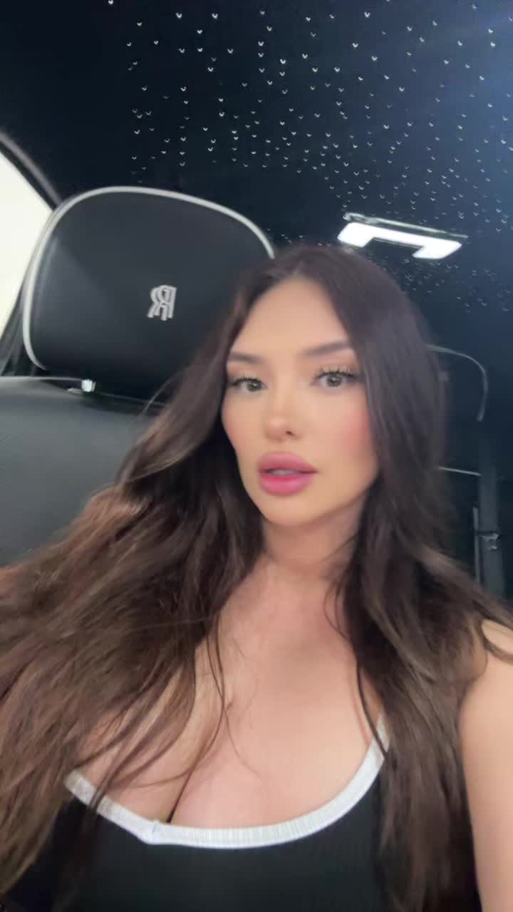 @Itsleahjessica_