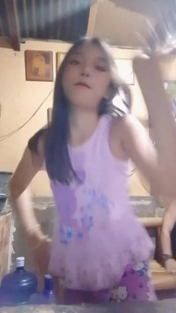 @𝓒𝓻𝓲𝓼𝓽𝓲𝓷𝓮