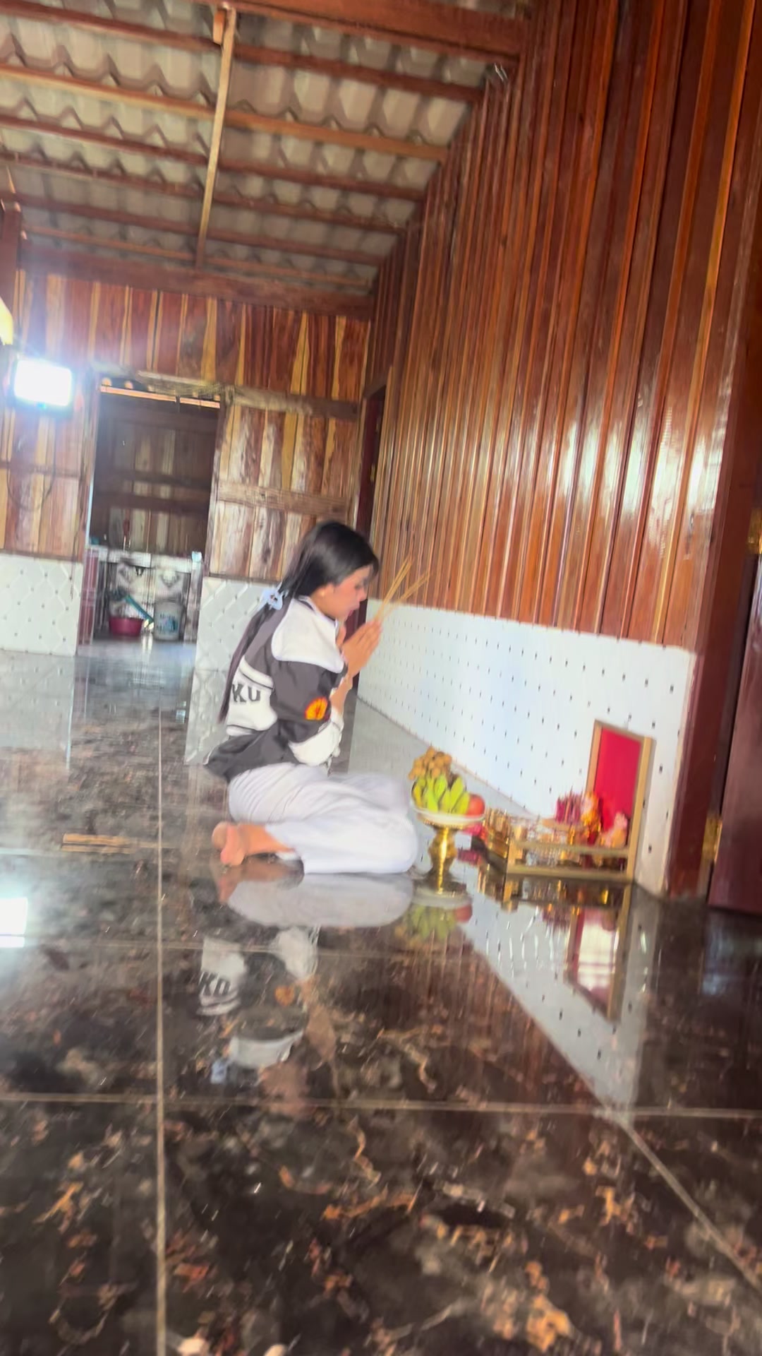 @Komjopek-