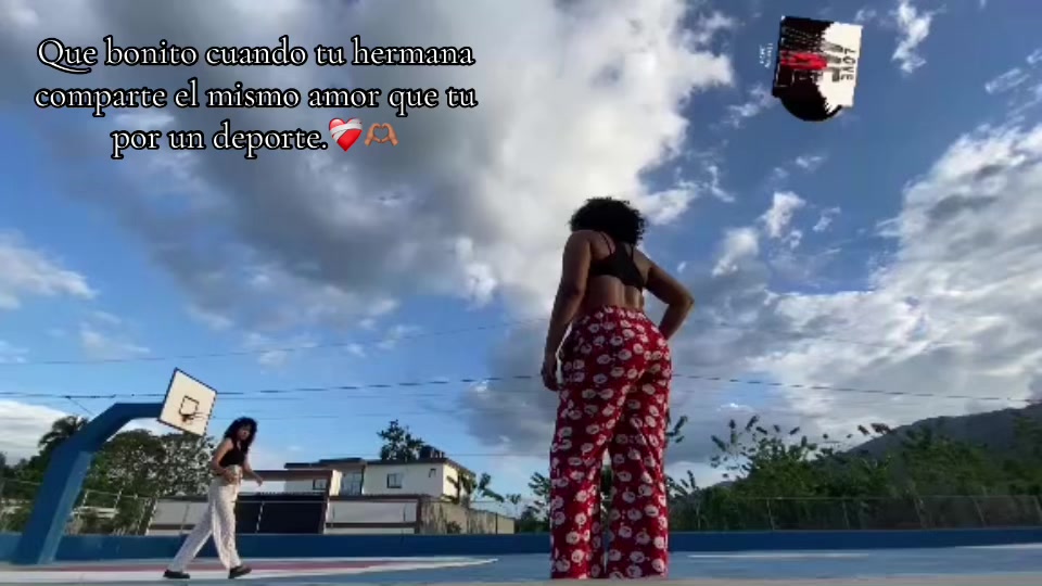 @July Acosta