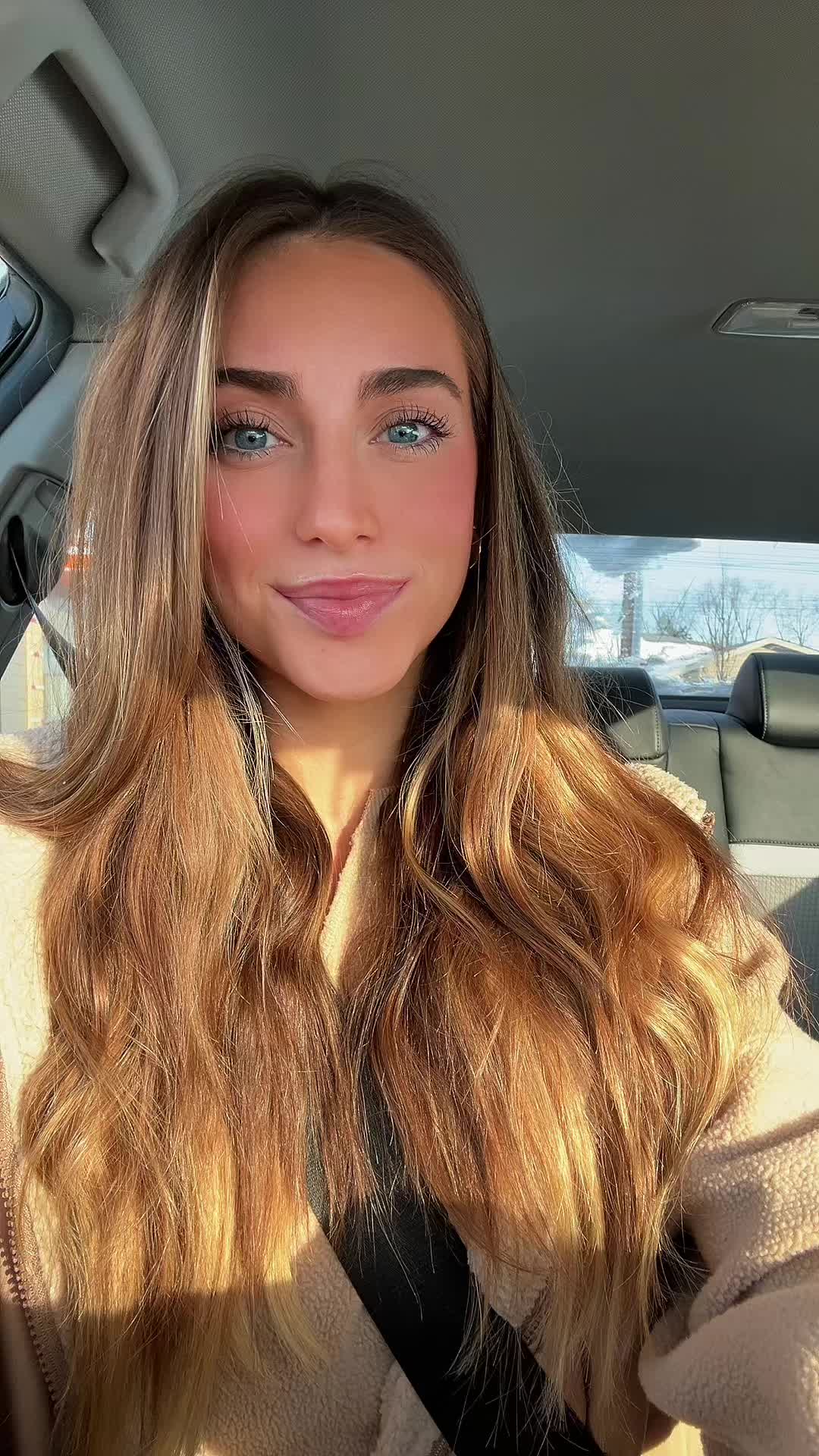 @Lj:)