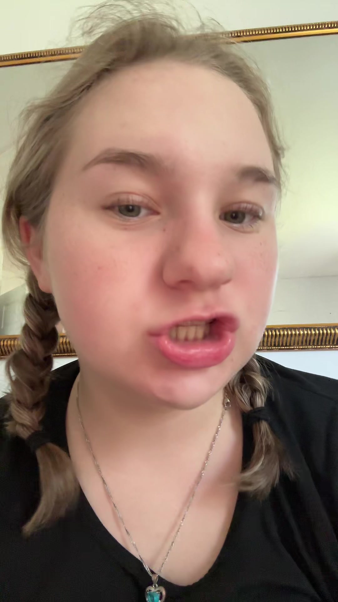 @lili