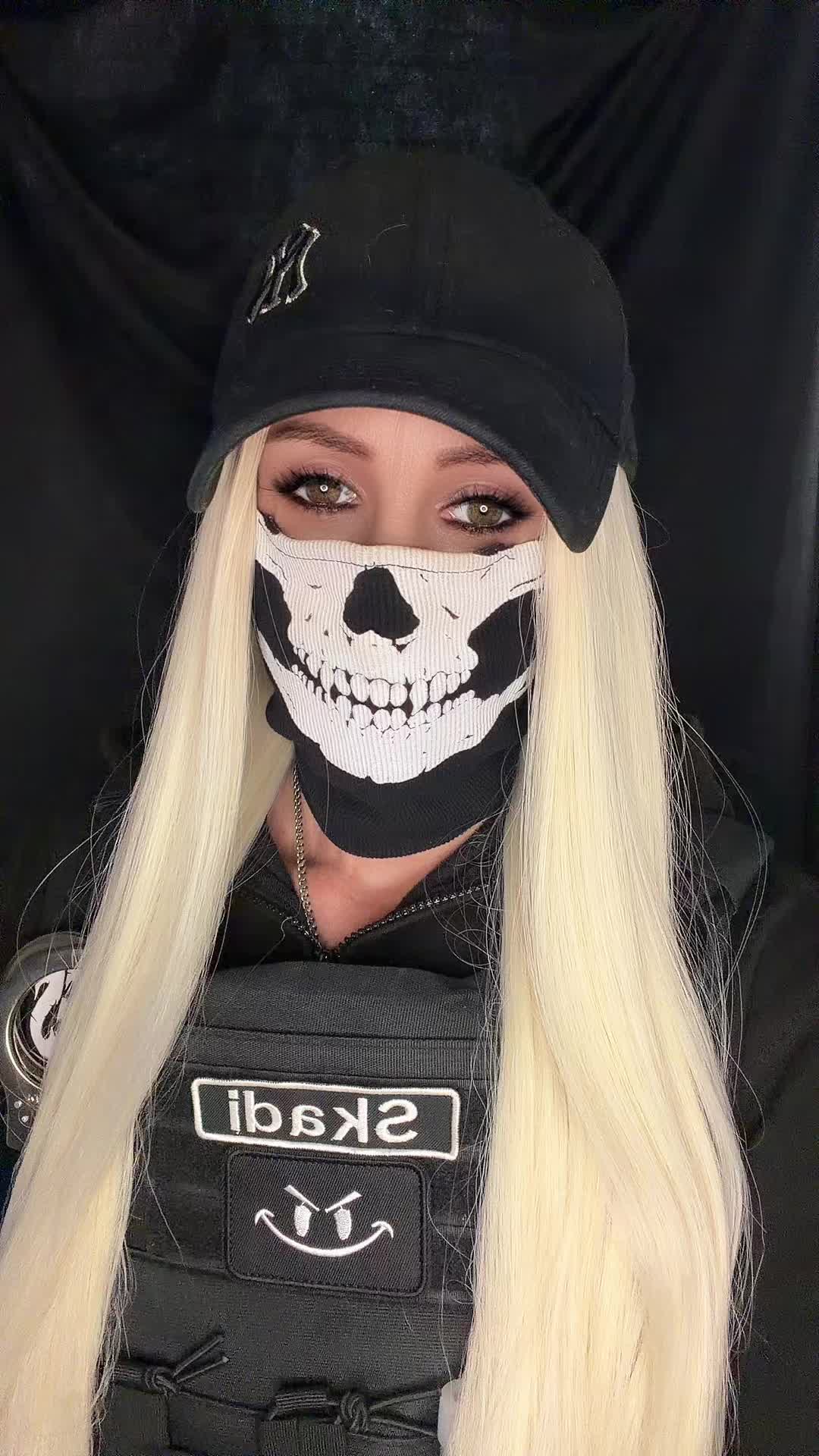 @ChaosQueen-Skadi 🥀